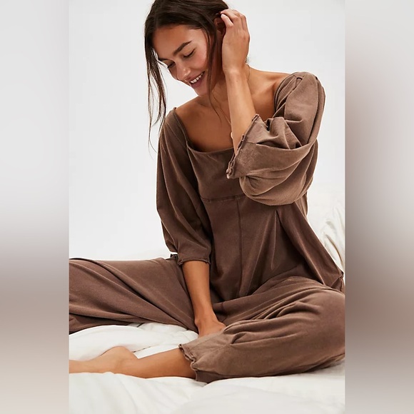 Free People Lotta Love Pleated Jumpsuit Brown Size Medium - Picture 2 of 15